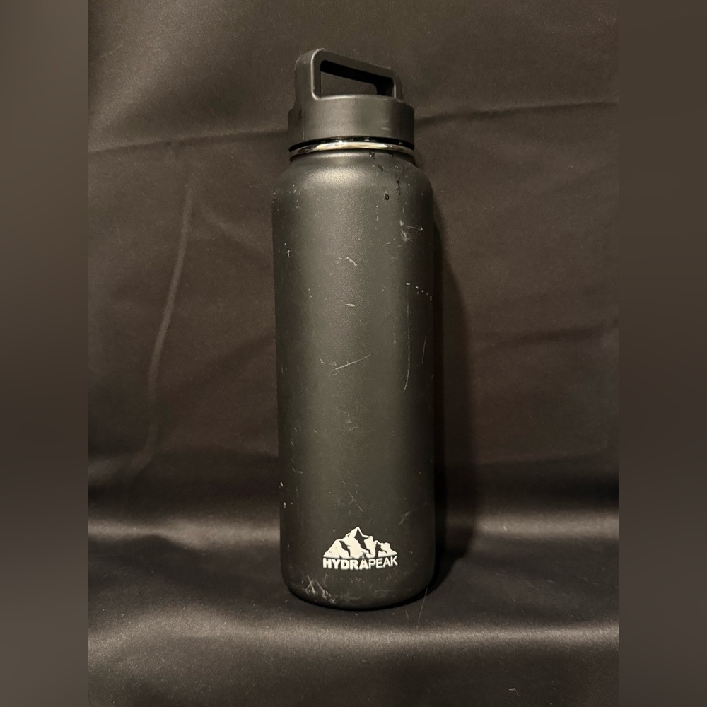 Hydrapeak Black Water Bottle 40 oz